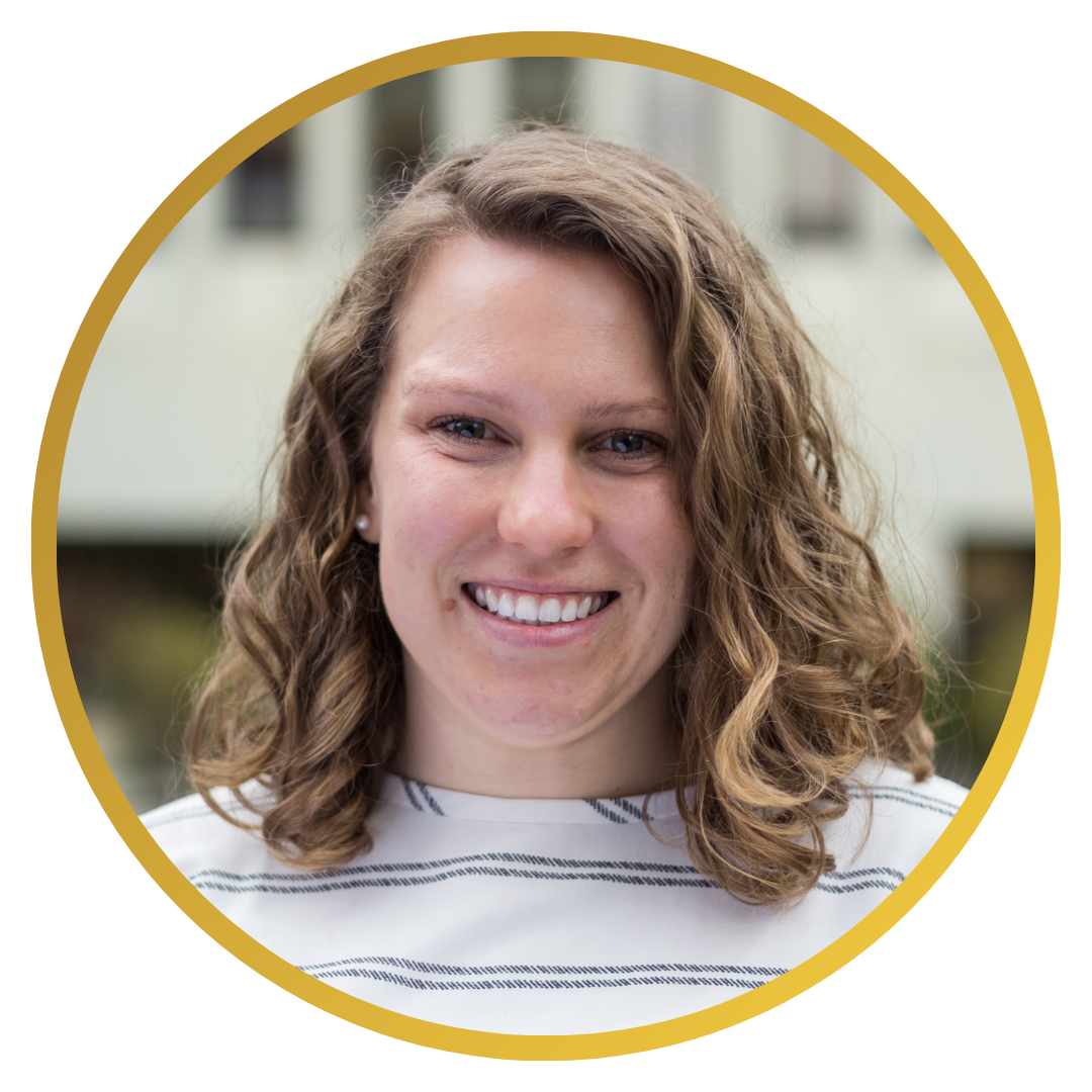 Alison Smith Winner of Exceptional Leader Award CRCA 2021